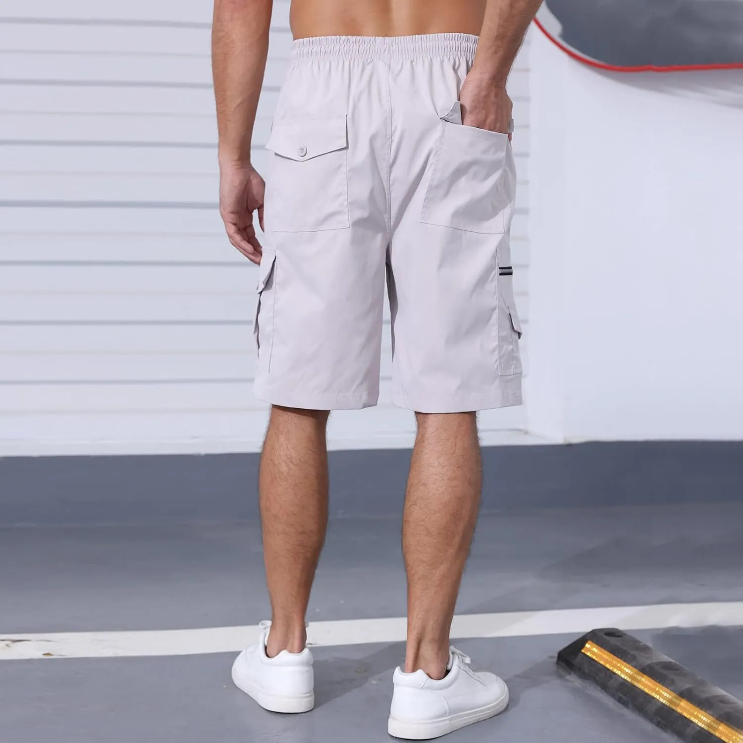 Men's Cargo Shorts Elastic Waist Outdoor Relaxed Fit Sport Shorts Jogger SweatShorts with Multi-Pocket